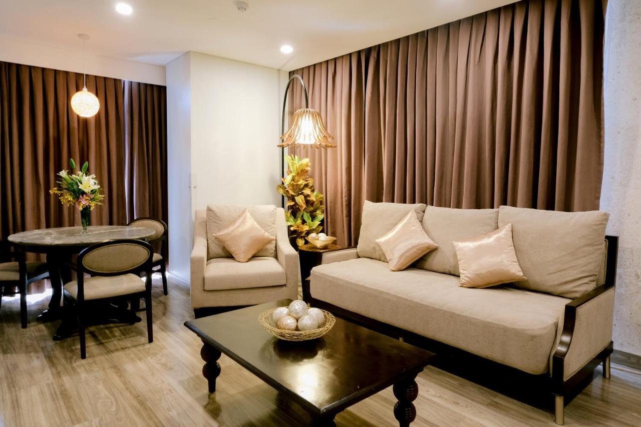 Goldberry Suites And Hotel Cebu Stadt Exterior foto